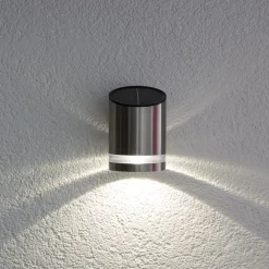 LED-solcellelampe Salma til anbringelse på muren