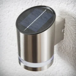 LED-solcellelampe Salma til anbringelse på muren