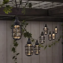 LED-solcellelyskæde Cage, 8 lyskilder