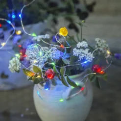 LED-solcellelyskæde Dew Drop, flerfarvet