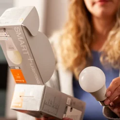 LEDVANCE SMART+ WiFi LED-pære Classic, E27 9,5 W CCT