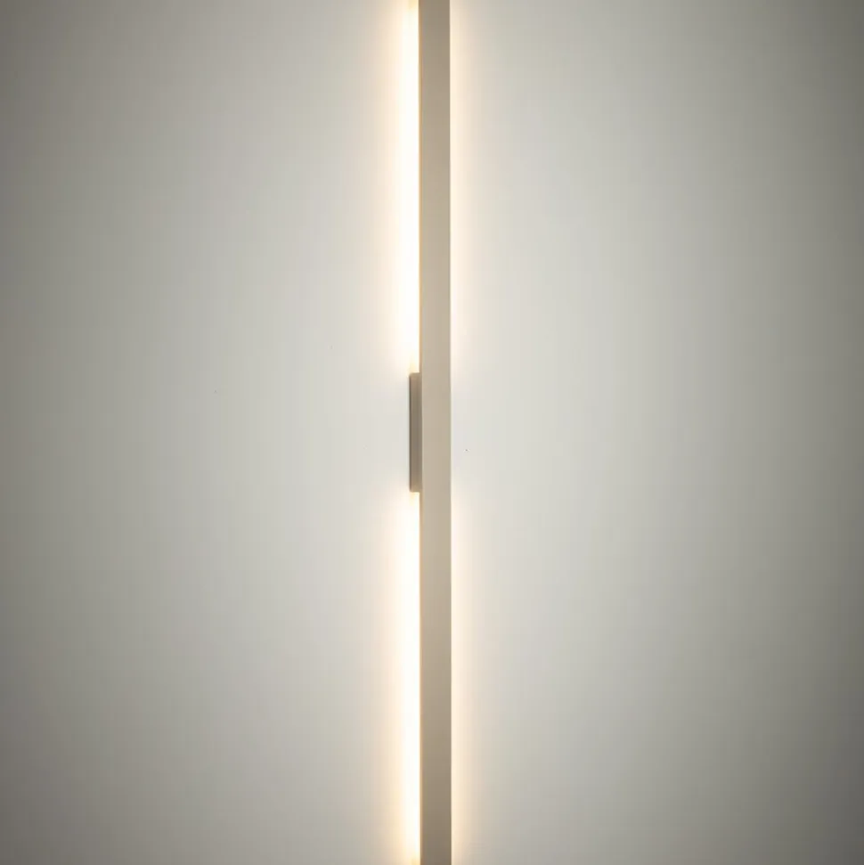 LED-væglampe Demi L, sand, aluminium, højde 144 cm, IP54
