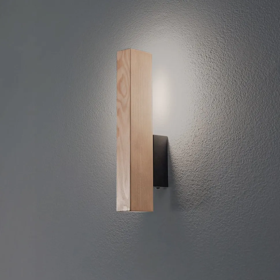 LED-væglampe i træ Teo, fyr, 31 cm, 3000 K