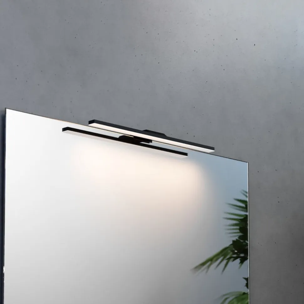 LED-væglampe til badeværelset Modena IP44 sort, 4.000 K, bredde 40 cm