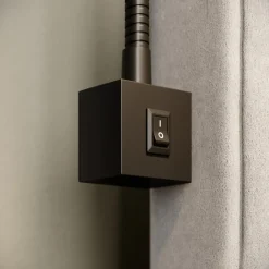 LED-væglampe Tuso, sort, sengemontering, metal