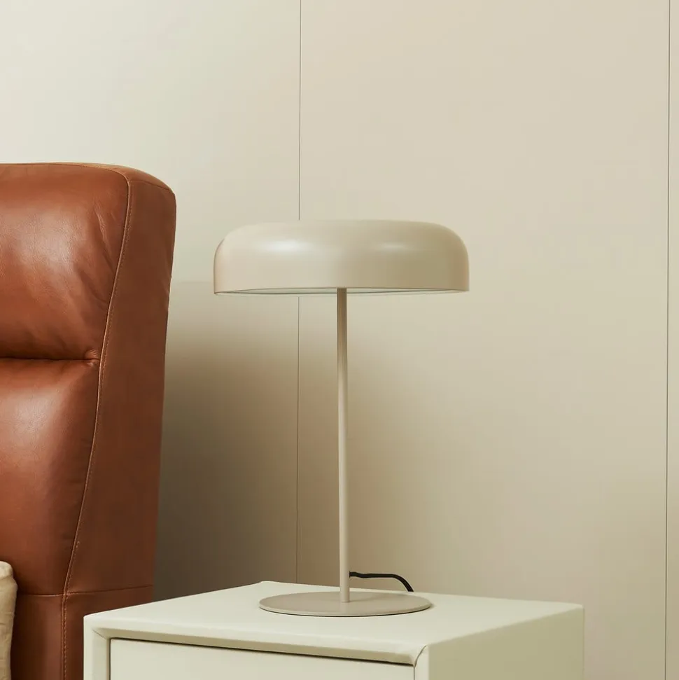 Lindby bordlampe Edion, beige, metal, 45 cm