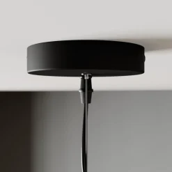 Lindby Emilienne pendellampe, sort, guldfarvet, Ø 60 cm