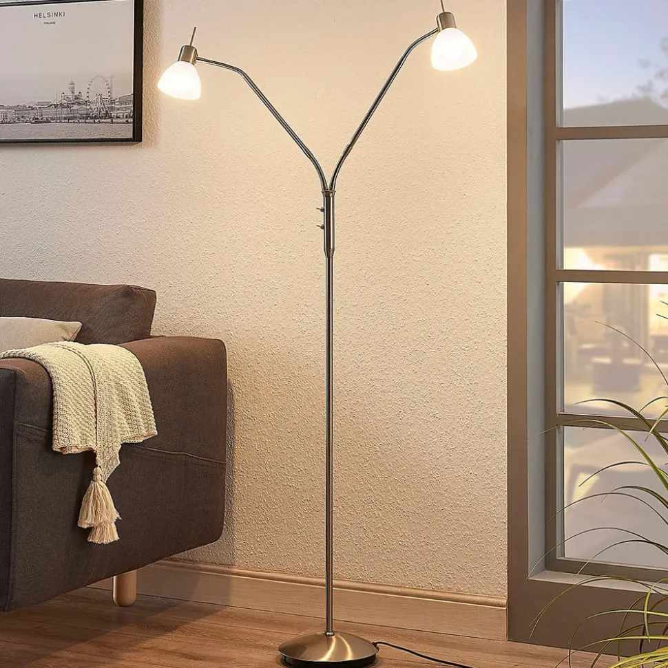 Lindby gulvlampe Gwendolin, 160 cm, nikkelfarvet, 2 lyskilder.