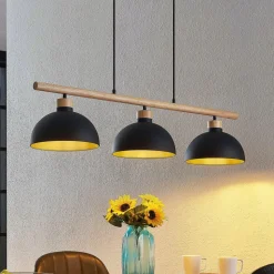Lindby hængelampe Tirzana, 3 lyskilder, sort, metal, træ