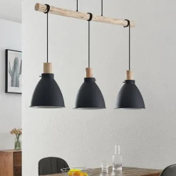 Lindby hængelampe Trebale, E27, Ø 28 cm, 3 lyskilder, træ
