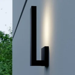 Lindby Isadore udendørs LED-væglampe