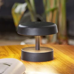 Lindby LED genopladelig bordlampe Nalani, 10 cm høj, IP44, dæmpbar