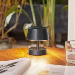 Lindby LED genopladelig bordlampe Nalani, 13 cm høj, IP44, dæmpbar