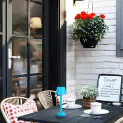 Lindby LED genopladelig lampe Gaja, blå, USB, IP44, RGBW, dæmpbar