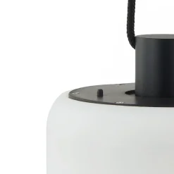Lindby LED udendørs pendel Eleia, 2.700 K, 16 cm, genopladeligt batteri