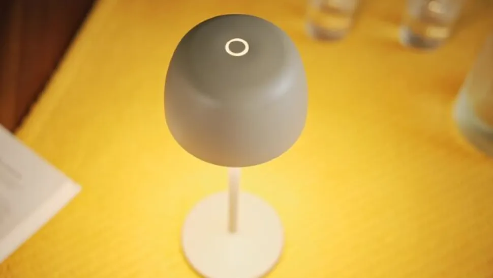Lindby LED-bordlampe Arietty, beige, dæmpbar, IP65