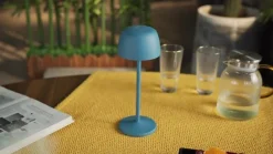 Lindby LED-bordlampe Arietty, blå, dæmpbar, IP65