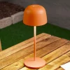 Lindby LED-bordlampe Arietty, orange, dæmpbar, IP65