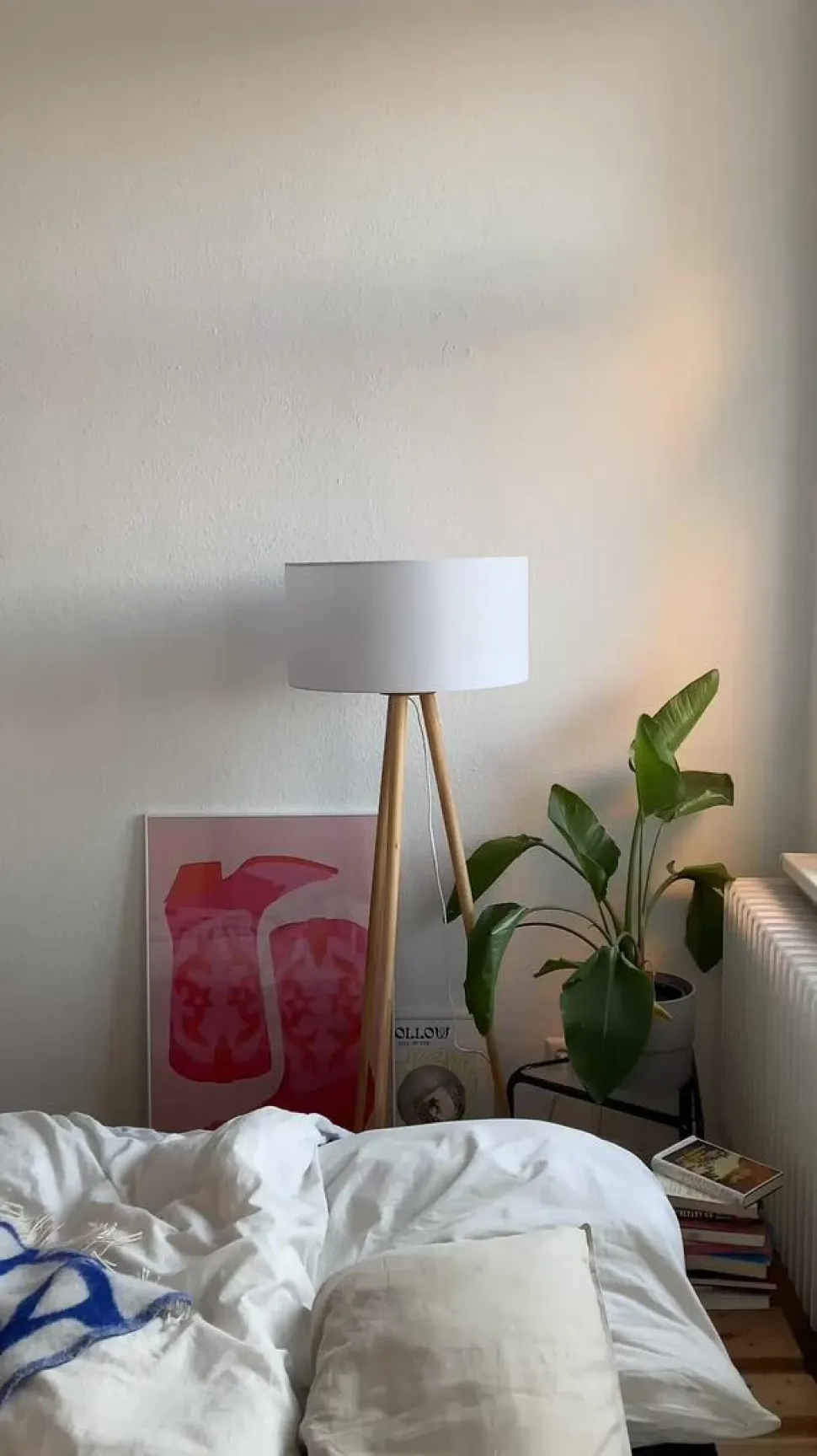 Lindby LED-bordlampe Tiama, metal, sort/guld, Ø 30 cm