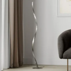 Lindby LED-gulvlampe Criostal, RGBW, dæmpbar, fjernbetjening