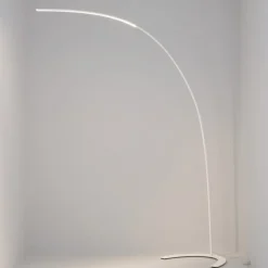 Lindby LED-gulvlampe Danua, hvid, metal, højde 200 cm