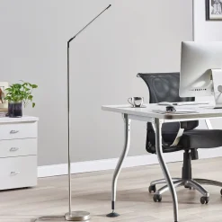 Lindby LED-gulvlampe Jabbo, 163 cm, nikkel, metal