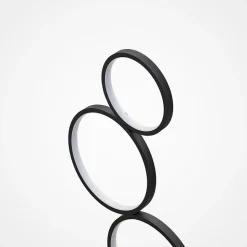 Lindby LED-gulvlampe Jacek, sort, metal, 110 cm, ringe