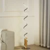 Lindby LED-gulvlampe Spiraali, grå, træ, højde 133 cm