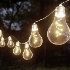Lindby LED-lyskæde Lampini, 200 cm, sort, IP44