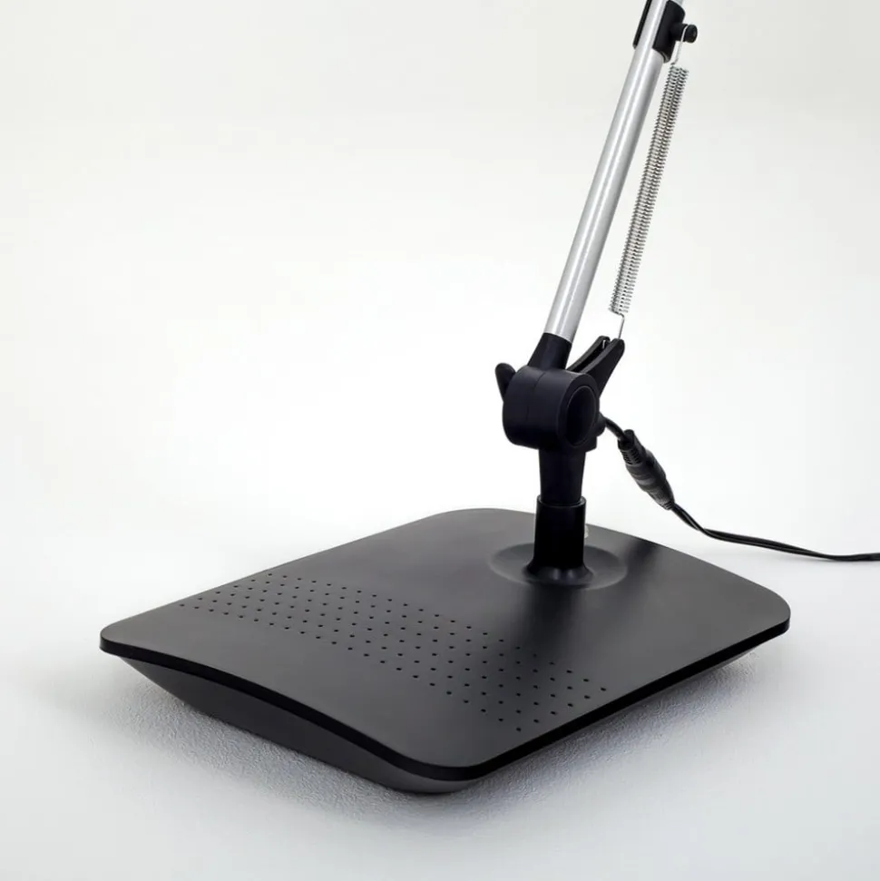 Lindby LED-skrivebordslampe Felipe, sort, klemmefod