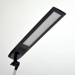 Lindby LED-skrivebordslampe Felipe, sort, klemmefod