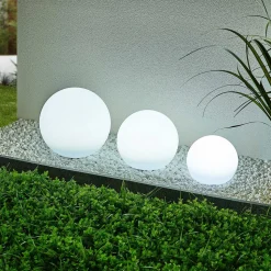 Lindby LED-solcellelamper Lago, RGBW, sæt med 3, kugler, jordspyd