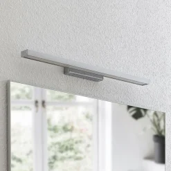 Lindby LED-spejllampe Alenia, 60 cm, krom, aluminium, IP44