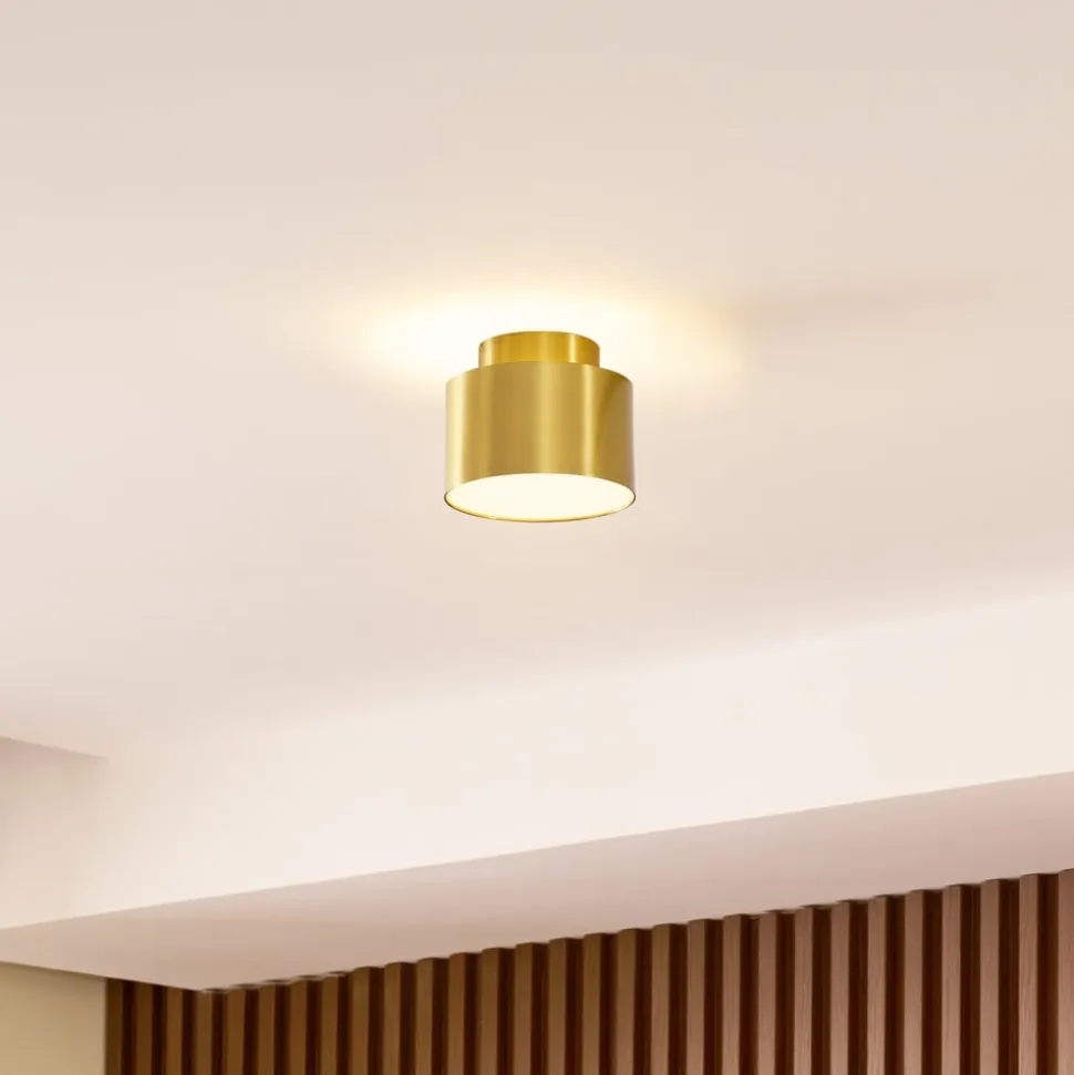 Lindby LED-spotlight Nivoria, 11 x 9 cm, guldfarvet, metal