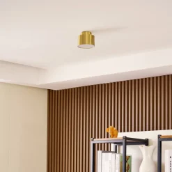Lindby LED-spotlight Nivoria, 11 x 9 cm, guldfarvet, metal