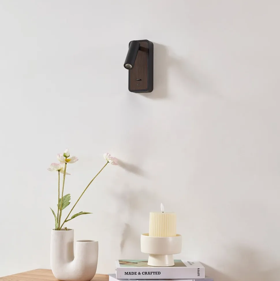 Lindby LED-væglampe Tallis, sort, USB-C, bevægelig
