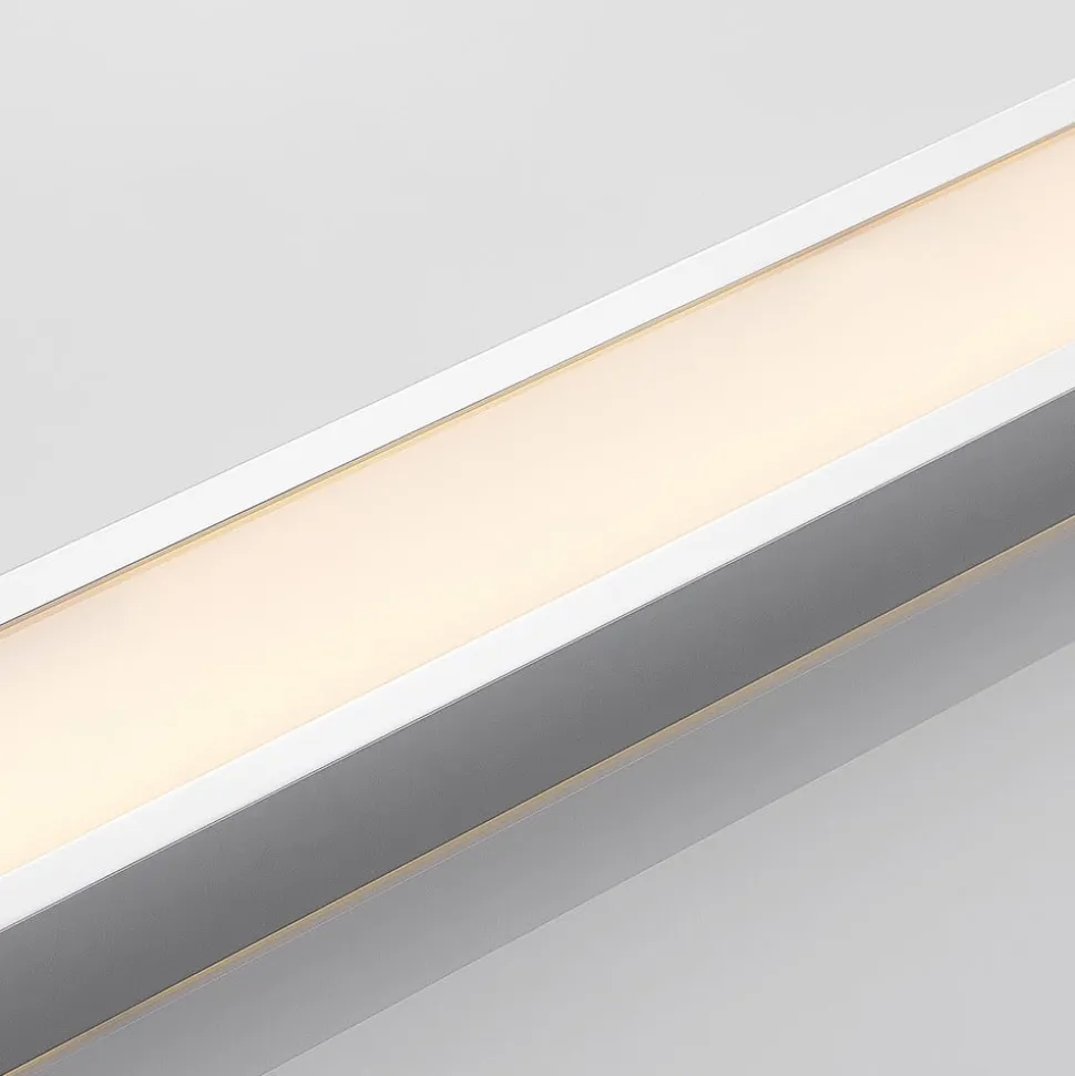Lindby LED-væglampe til badeværelset Layan, 120 cm, krom, metal