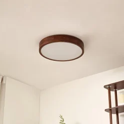 Lindby loftlampe Tanju, Ø 50 cm, valnøddetræ, 4 lyskilder, E27