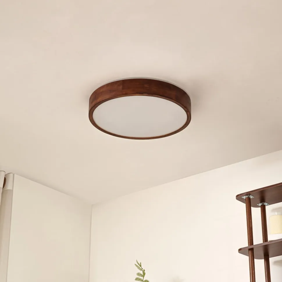 Lindby loftlampe Tanju, Ø 50 cm, valnøddetræ, 4 lyskilder, E27