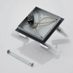 Lindby loftlampe til bad Zela, 32 cm, krom, 4 lyskilder, IP44