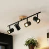 Lindby loftlampe Xiomara, 4 lyskilder, 68 cm lang, træ