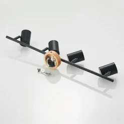 Lindby loftlampe Xiomara, 4 lyskilder, 68 cm lang, træ