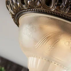 Lindby loftslampe Anni, ætset glasskærm
