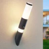Lindby Okari udendørs væglampe med sensor fakkel