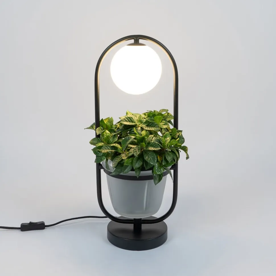 Lindby Orna bordlampe, 1 lyskilde, blomsterampel