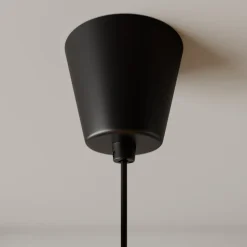 Lindby pendellampe Simaria, sort, tekstil, Ø 60 cm, E27