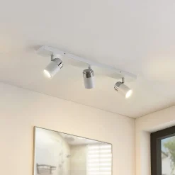 Lindby spotlight Kardo, 3 lyskilder, hvid, metal, IP44