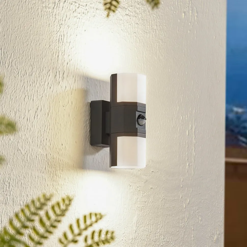 Lindby udendørs LED-væglampe Alaric, aluminium, antracit, sensor
