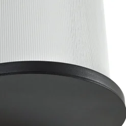 Lindby udendørs LED-væglampe Calvik, sort, riflet, IP44