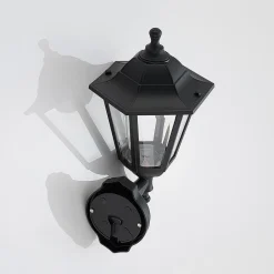 Lindby udendørs LED-væglampe Iavo, sort, lygte, 38 cm